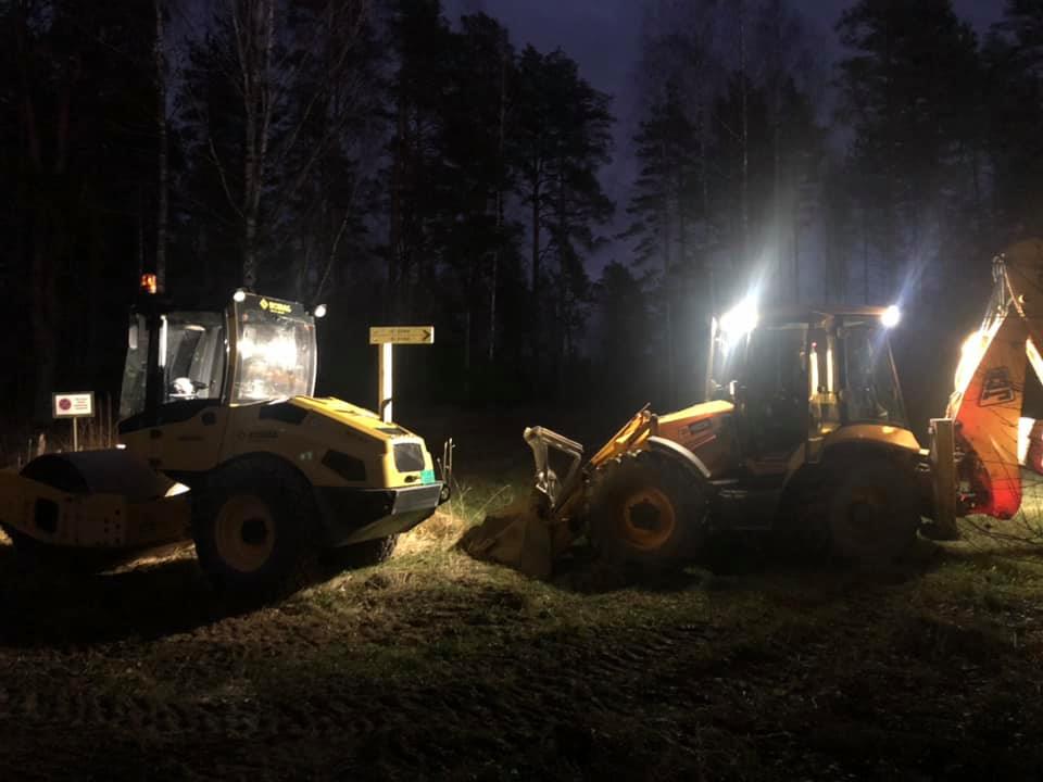 AD Celtnieks JCB ekskavātors