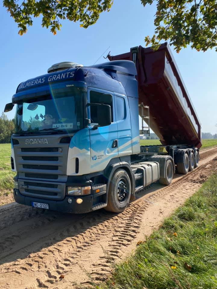Scania kravas auto